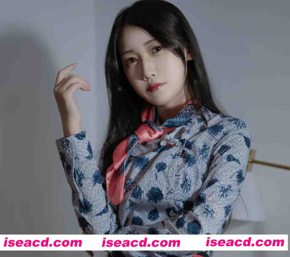 [COSPLAY/带视频] 不呆猫 – 东航空姐 [66P 1V] [1.6G]