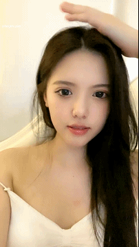 [自拍] 秒杀正规平台女神 小桃学妹 比明星还美 反差小骚货 [1V+1.73G]